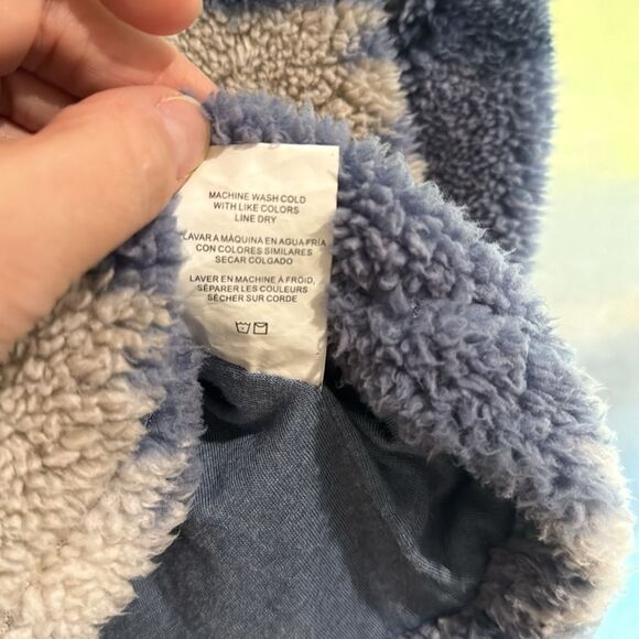 Thread & Supply Boxy cozy Sweatshirt Patterned with quarter zip - Picture 9 of 11